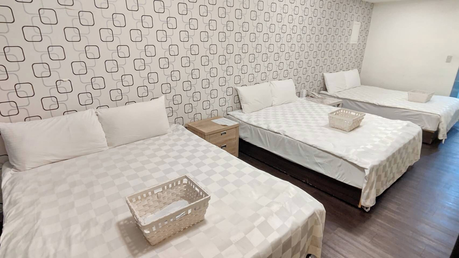 Bedroom 12