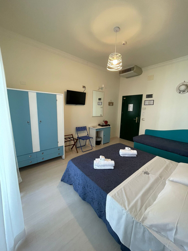 Bedroom 4, Hotel Dei Platani, Rimini