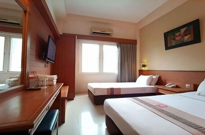 Bedroom 24