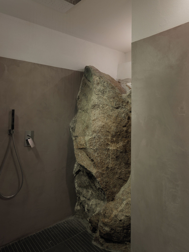 Bathroom 5, Blu70, Catanzaro