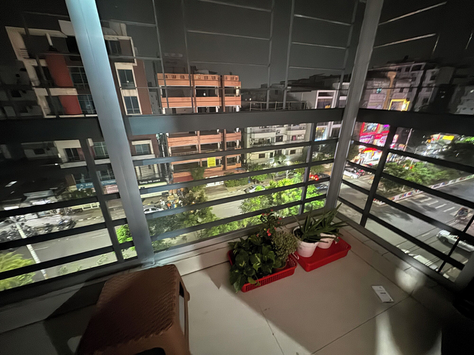 Food & Drinks 5, Hostel by zoo family, Dhaka