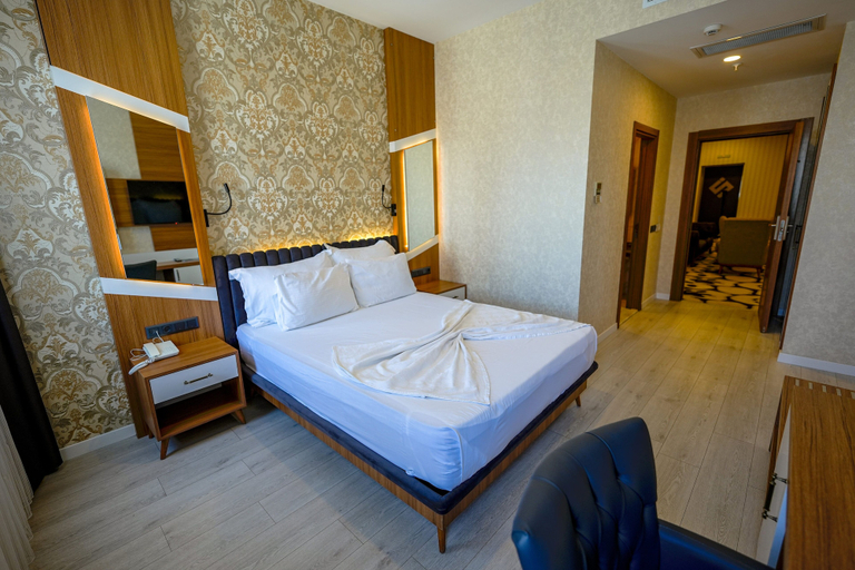 Bedroom 2, Isnova Hotel, Antalya