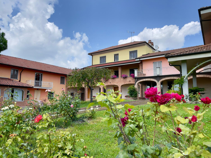 Others 2, Tenuta Landora, Asti