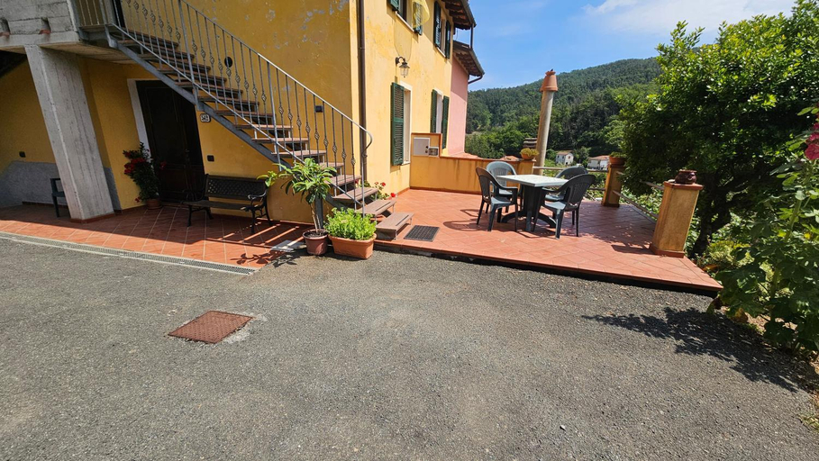 Others 3, Casa Gaggiola, La Spezia