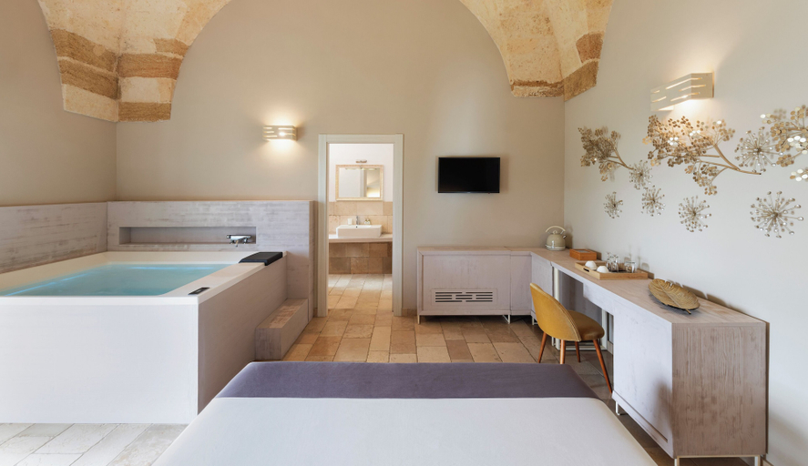 Bathroom 5, Masseria Elysium, Brindisi