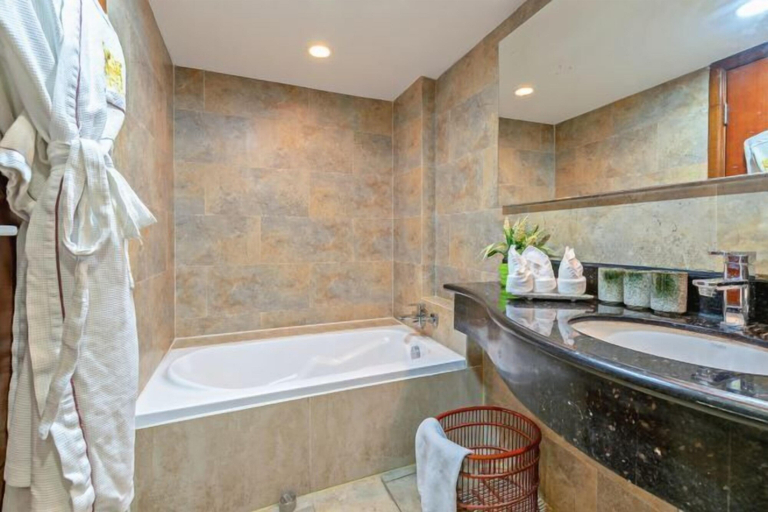 Bathroom 4