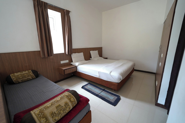 Bedroom 2, Bison Inn Ooty, The Nilgiris