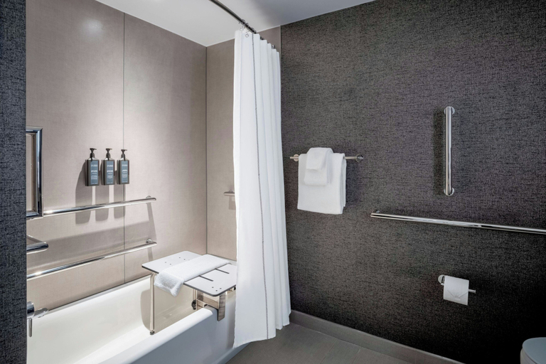 Bathroom 5, Four Points by Sheraton Nashville - Brentwood, Davidson