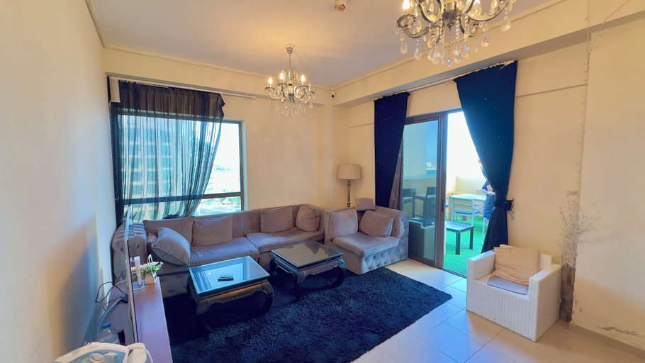 Bedroom 3, Bollywood Beach Hostel, Dubai