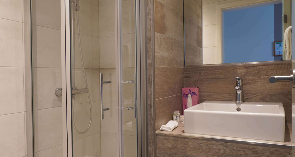 Bathroom 5, Best Western Hotel St. Michael, Bernkastel-Wittlich