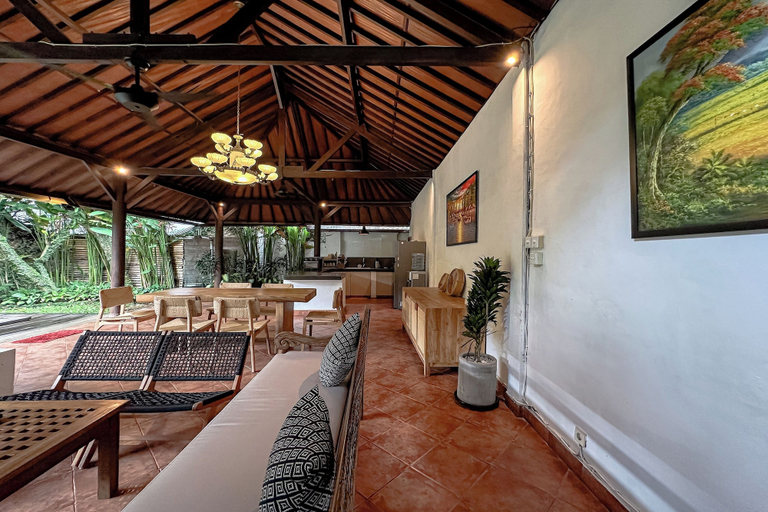 Food & Drinks 5, Villa Rocko, Badung