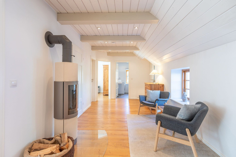 Living room, Historisches Reetdachhaus in Ruhiger Lage, Nordfriesland