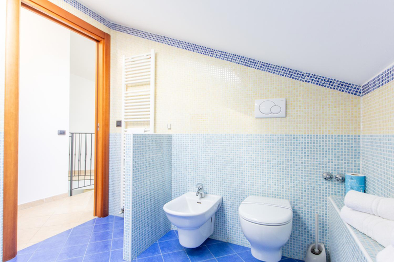 Bathroom 2, Appartamenti Desi Riccione, Rimini