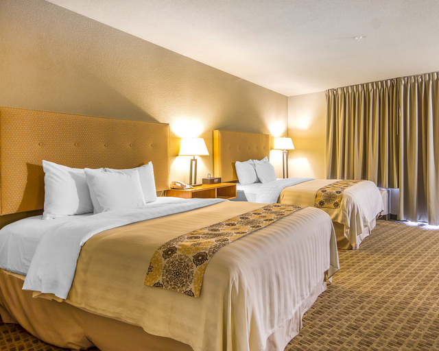 4, Gaia Hotel & Spa Redding, Ascend Hotel Collection, Shasta