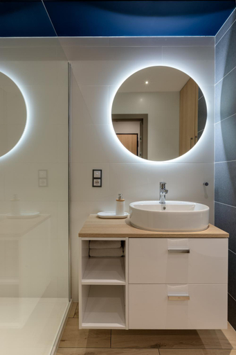 Bathroom 3, Rent40 Apartamenty Aura 2 Gdansk Old Town, Gdańsk City