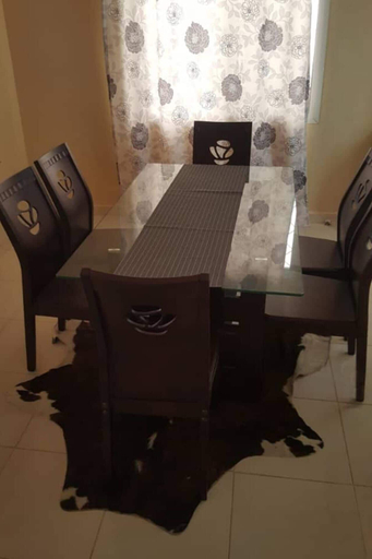 Dining, 2-bed - Sleeps 6 - Pet Friendly & Parking, Kombo Saint Mary