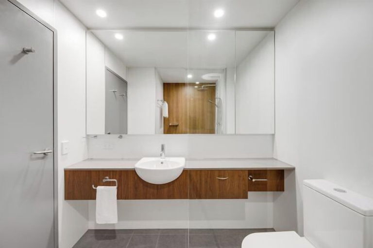Bathroom 12