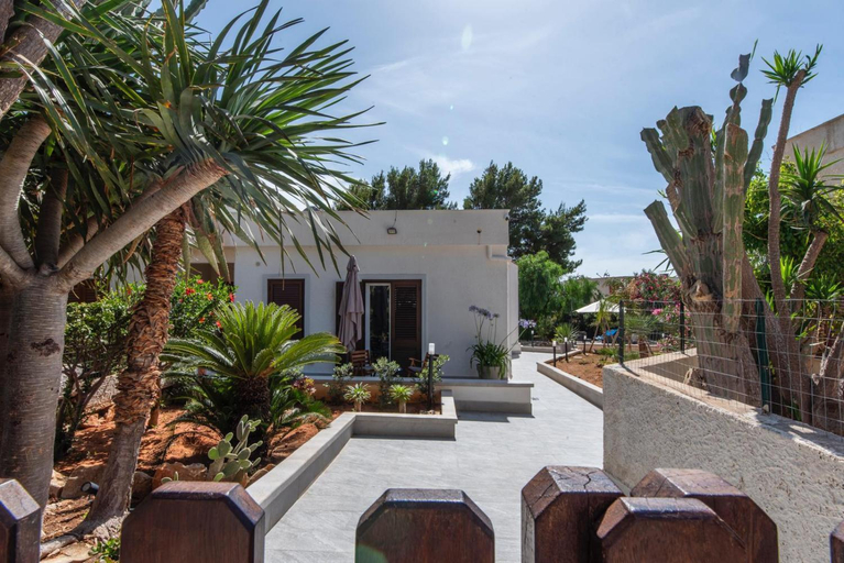 5, Villa Makar Sea View, Trapani