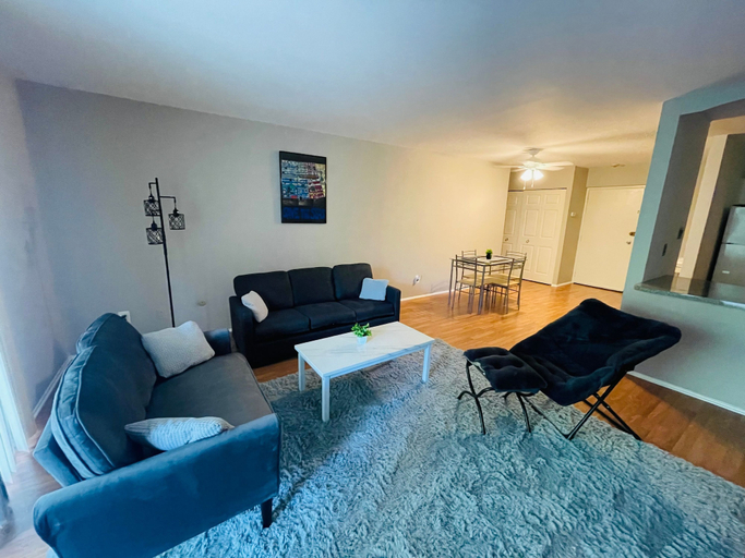 Room 4, Amazing 2 Bedroom 2 Bath Condo, Montgomery