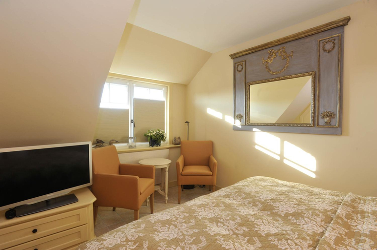 Bedroom 2, Ferienwohnung Dikstig "links", Nordfriesland