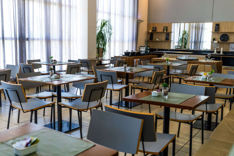 Food & Drinks 5, Tulip Inn Campos de Goytacazes, Campos