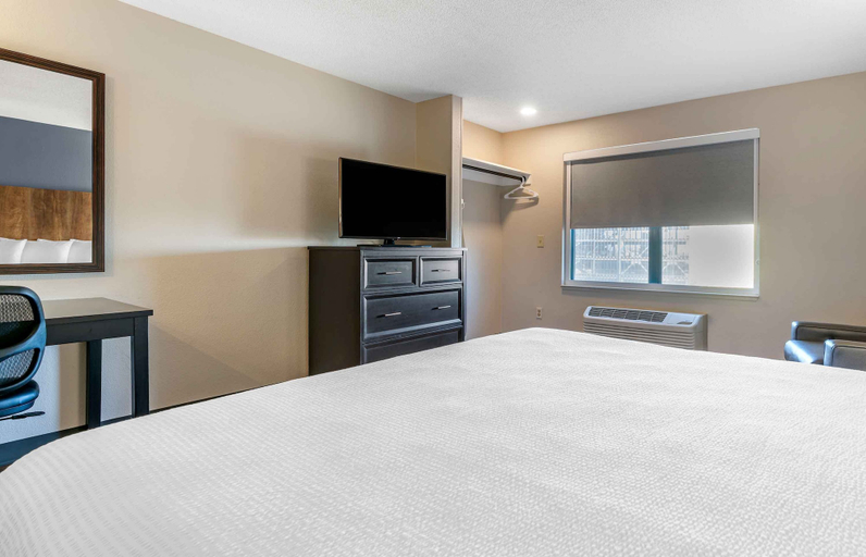 Bedroom 3, Extended Stay America Premier Suites Oakland Alameda, Alameda