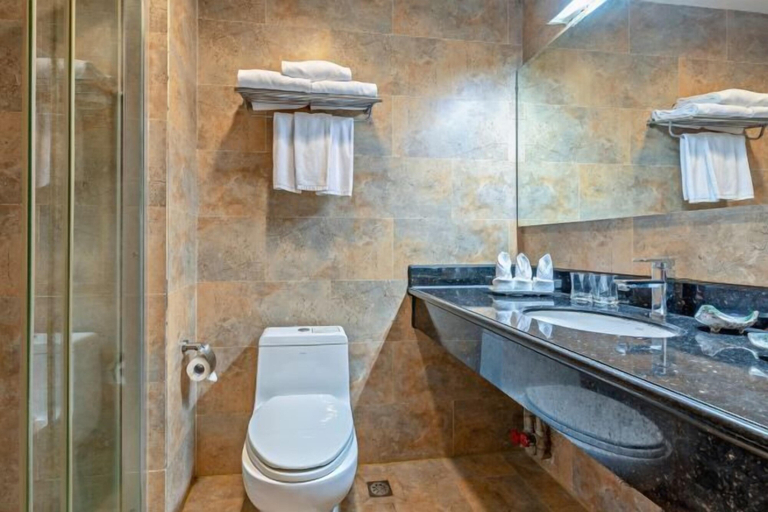 Bathroom 4