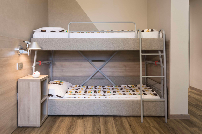 Bedroom 6