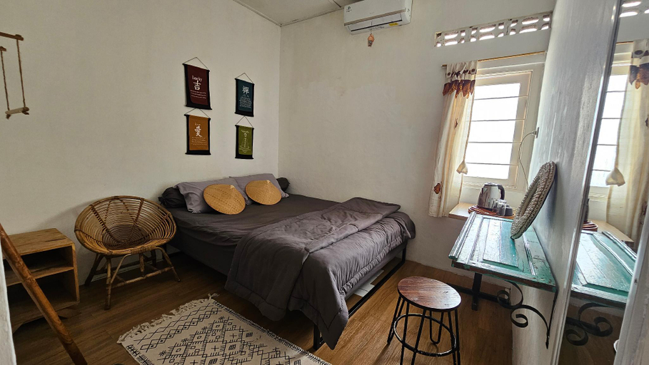 Bedroom 8