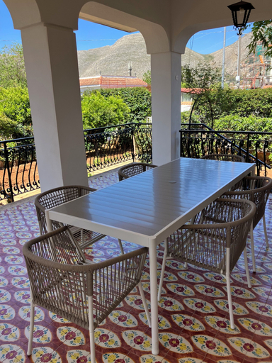 Others 4, Villa crilulu al mare, Palermo