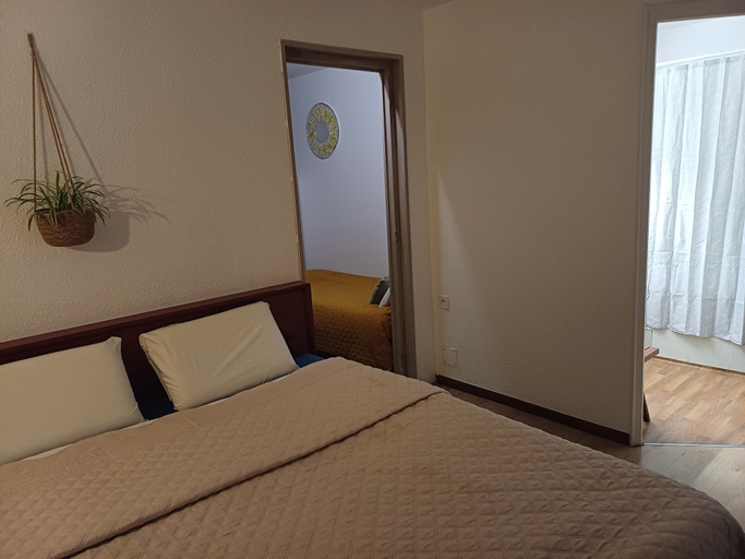 Bedroom 3, Bel Hôtel Restaurant La Gentilhommiere, Aude