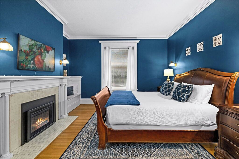 Bedroom 2, Historic Cotton Mansion Duluth Boutique Hotel, Saint Louis