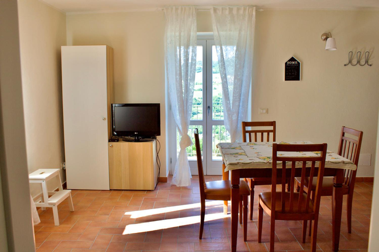 Others 4, Oltrella Country House, Pavia