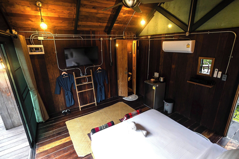 Bedroom 24