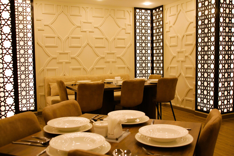 Food & Drinks, Plaza Athenee Hotel, Kuwait City