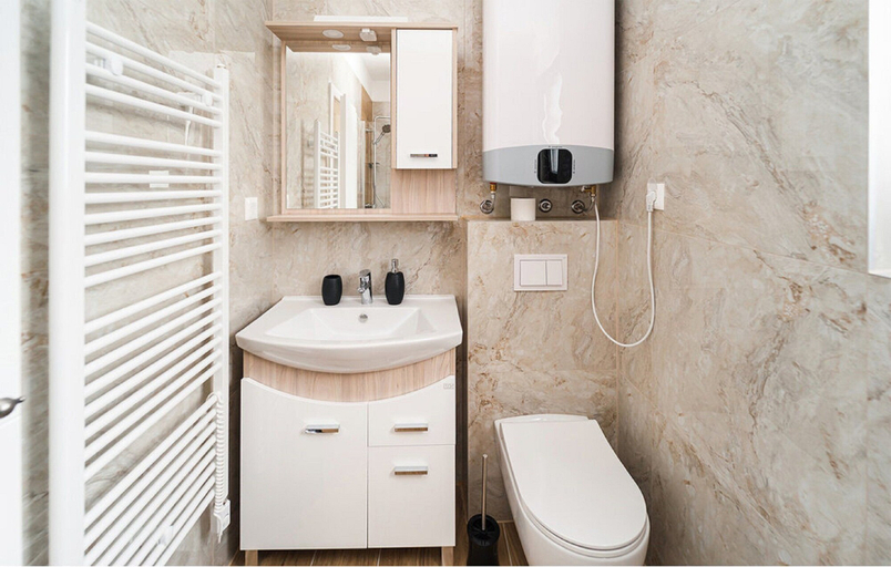 Bathroom 4, Basilica Villas, Marčana