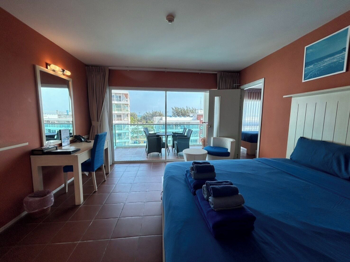 Bedroom 6