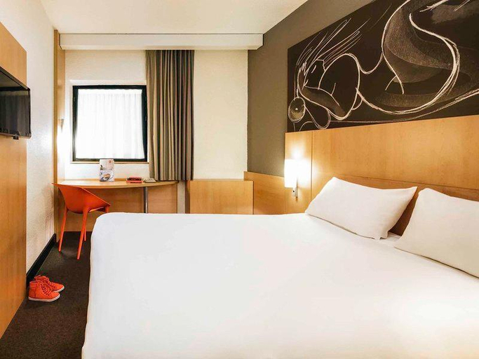 Bedroom 3, ibis Paris Gare de Lyon Diderot 12eme, Paris