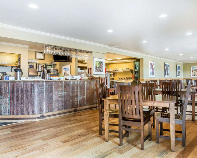 Food & Drinks 5, Yellowstone Valley Lodge, an Ascend Collection Hotel, Park