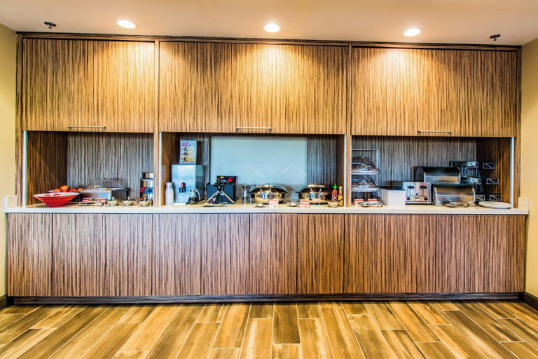 Food & Drinks 5, Towneplace Suites by Marriott Evansville Newburgh, Warrick