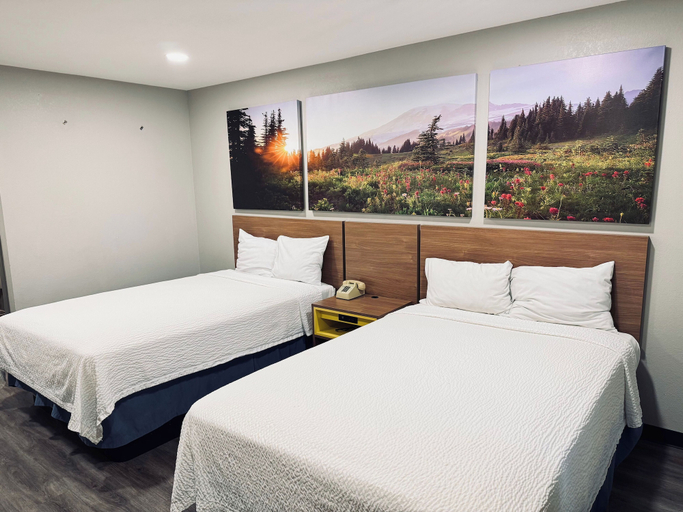 Bedroom 3, Days Inn by Wyndham Barstow, San Bernardino