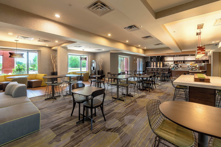 Food & Drinks 5, Courtyard by Marriott Bryan College Station, Brazos