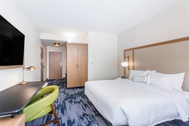 Bedroom 3, Fairfield Inn & Suites Jasper, Dubois