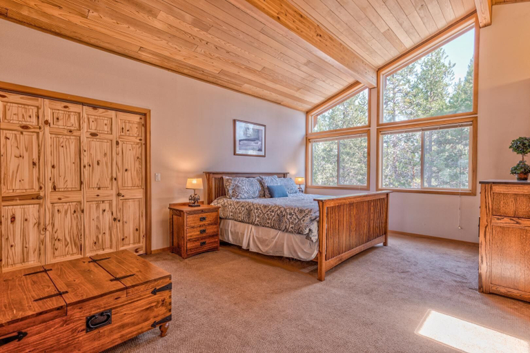 Bedroom 3, Wood Duck Drive 55905, Deschutes