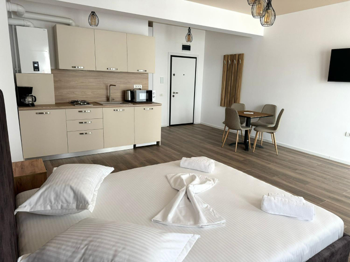 Others 5, Nord Residence, Tuzla