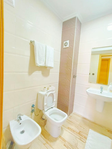 Bathroom, Les Belles Residences E, Tanger-Assilah