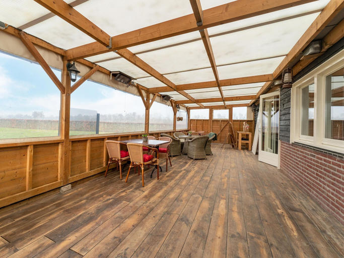 Balcony 3, Rural Holiday Home With Large Terrace, Hellendoorn