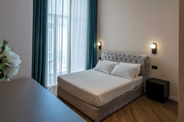 Bedroom 4, MAISON TOLEDO - Boutique Suites, Napoli