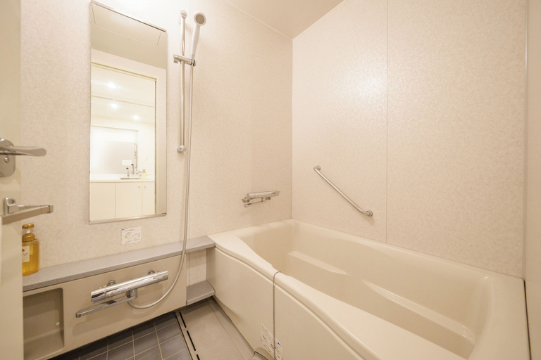 Bathroom 6