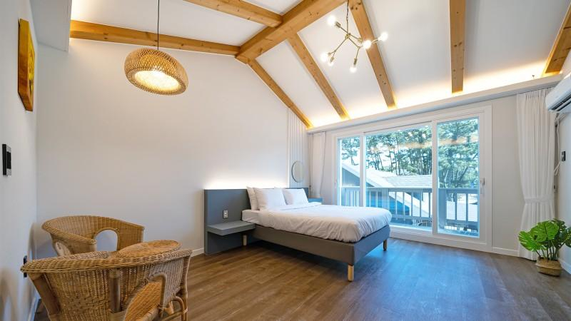 Bedroom 3, Taean Mongsanpo Gold Ocean Pension, Taean